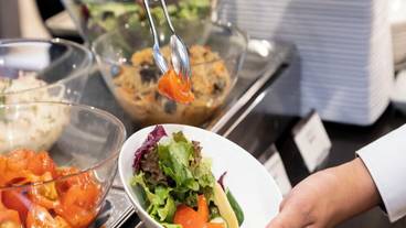 朝食ビュッフェ / 25