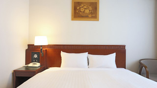 ラージダブルルーム 喫煙可