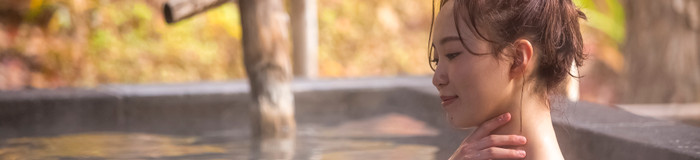 【関西】おこもりしながら紅葉狩り♡紅葉露天風呂のある温泉旅館14選