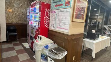自動販売機 / 10