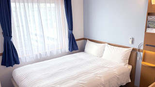 エコノミー ダブルルーム 喫煙可