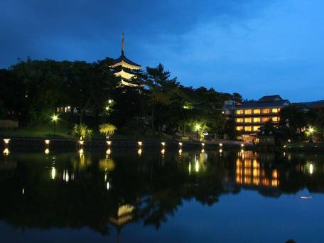 さるさわ池 よしだや / 4