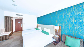 スーペリアトリプル