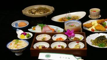 食事・飲み物 / 2