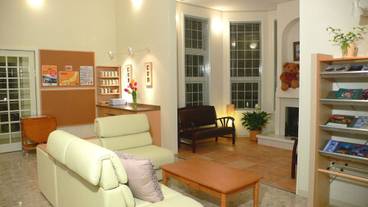 内部エントランス / 2