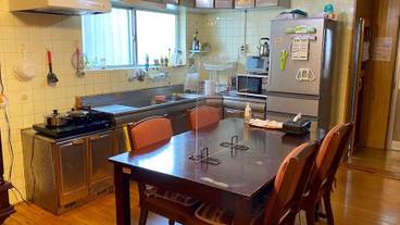 客室内のダイニングエリア / 15