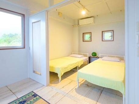 アンバームーン / 4