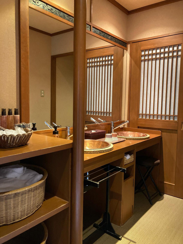 客室の洗面スペース一例