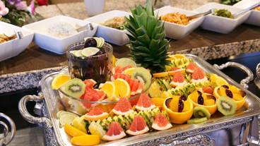 食事・飲み物 / 3