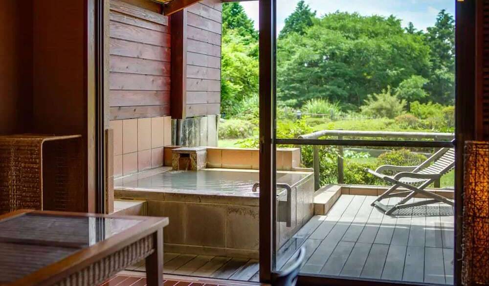 露天風呂付きアジアンツイン② / 4