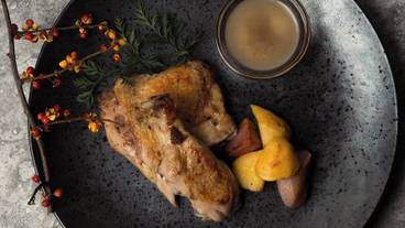 食事・飲み物 / 4