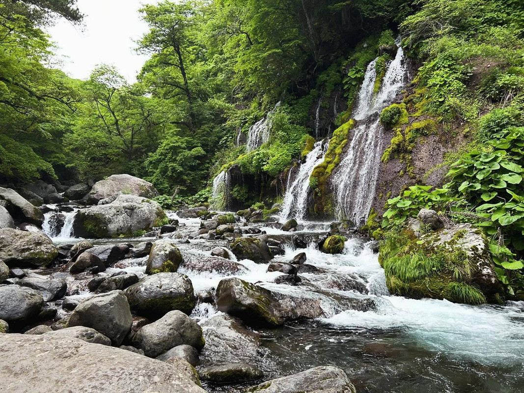 吐竜(どりゅう)の滝 / 3