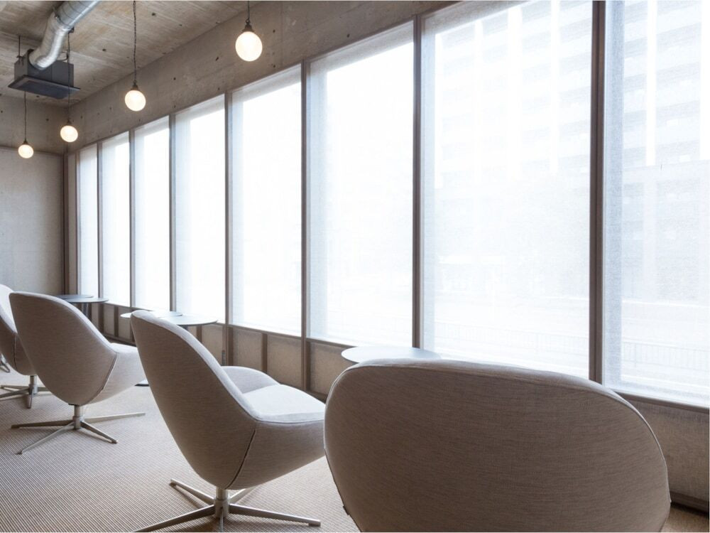 ロビーラウンジ