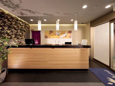 心斎橋東クリスタルホテル / 3