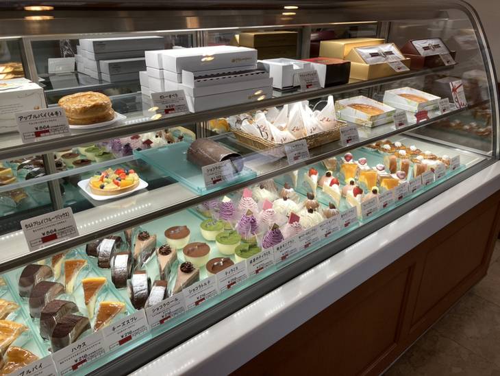 クランベリーの生菓子 / 2