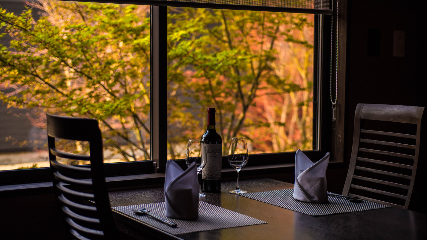 個室ダイニング「百花」