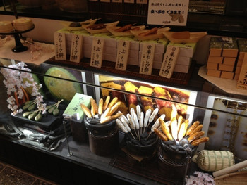 「新杵 みちくさ餅 東京ソラマチ店」外観 62182 