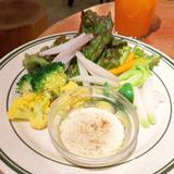 8LOUNGE(エイトラウンジ)