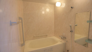 トリプルルーム (2 Bunk Beds)