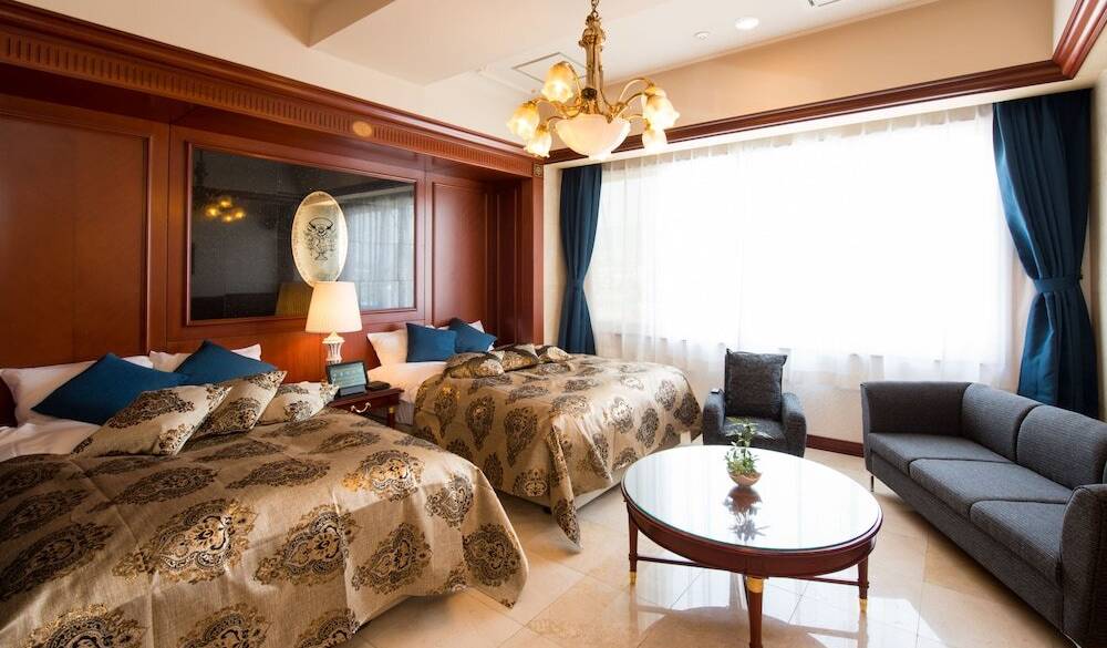 ジュニアスイート / 3