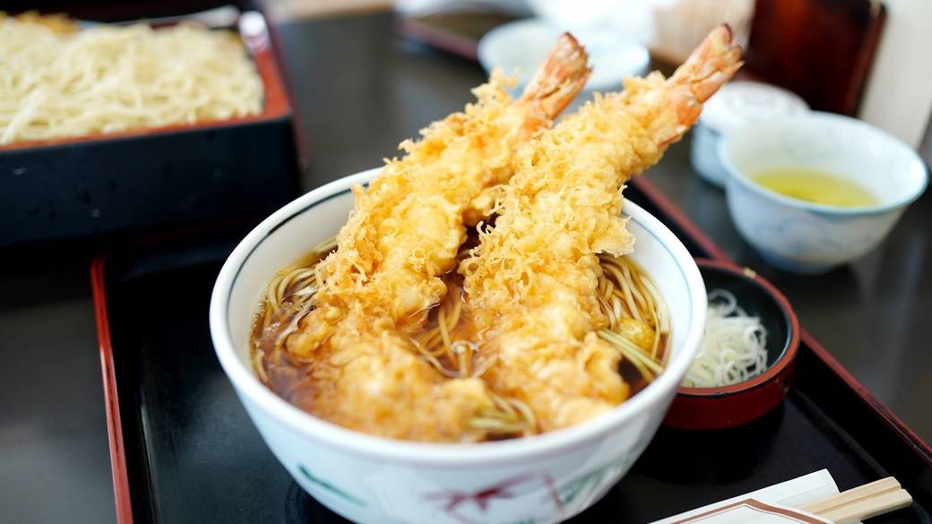 幕末期創業のそば屋
「尾張屋」で夕食を / 1