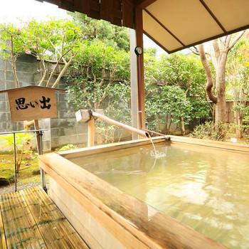 太宰治ゆかりの宿で、豊かな時間の使い方3488094