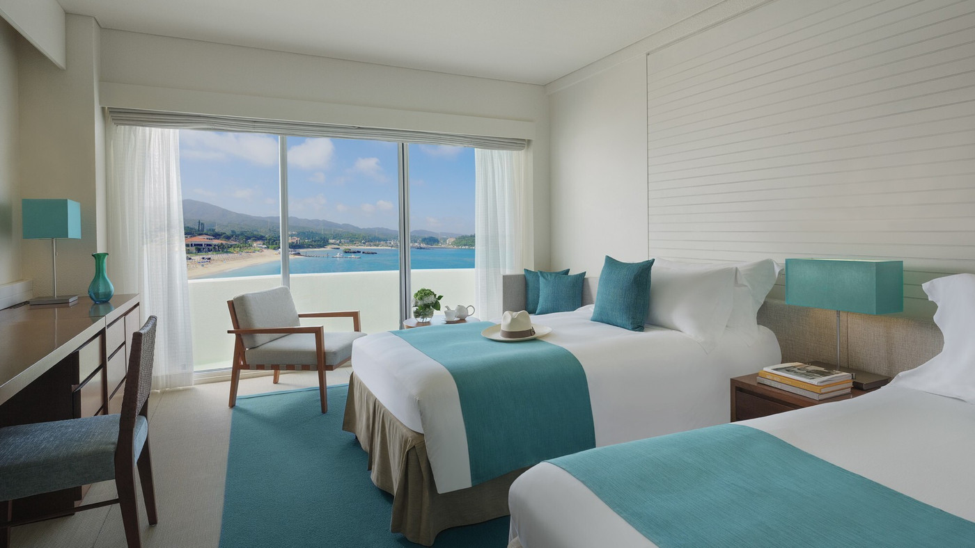 大浴場にスパ、カフェ…施設充実のリゾートホテル3516522