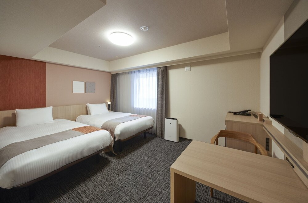 JR松本駅から徒歩約4分、松本城まで約11分3391936