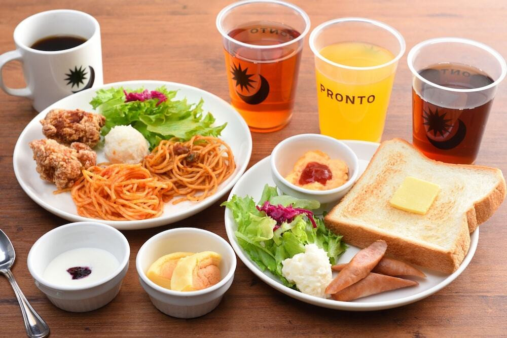 朝食