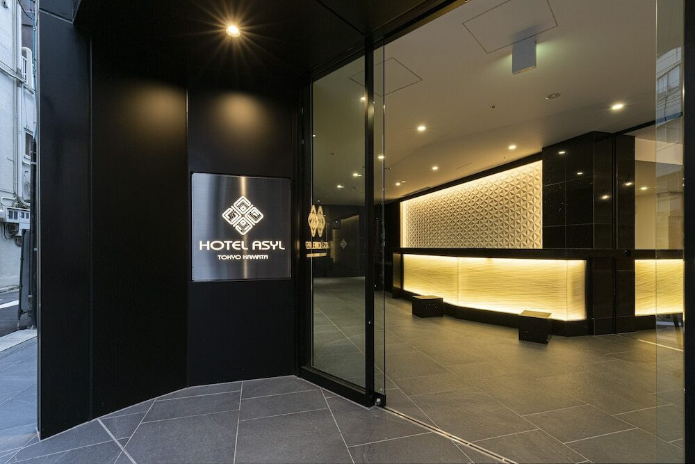 ミニマルで落ち着きのある空間。駅チカでリゾートステイが楽しめるホテル4772776