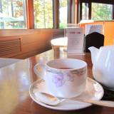 ロビーラウンジ アゼリア（ロビーラウンジアゼリア）