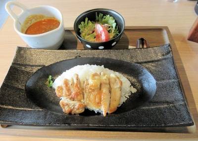cafe KOMON 湖紋