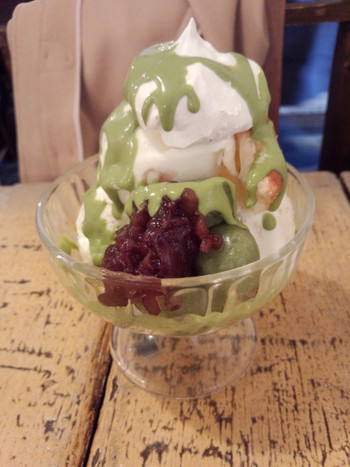 「A to Z cafe」料理 59350 抹茶とココナッツのパフェ　８００円　２０１３．０２