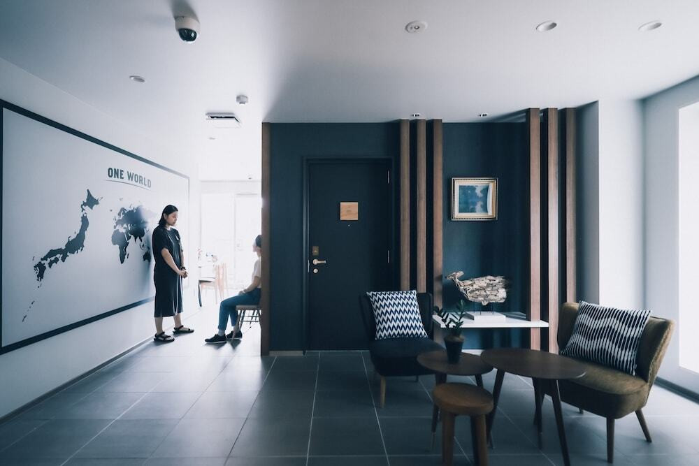 ロビー応接スペース