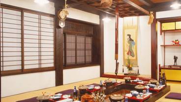 旅館のお食事処 / 3