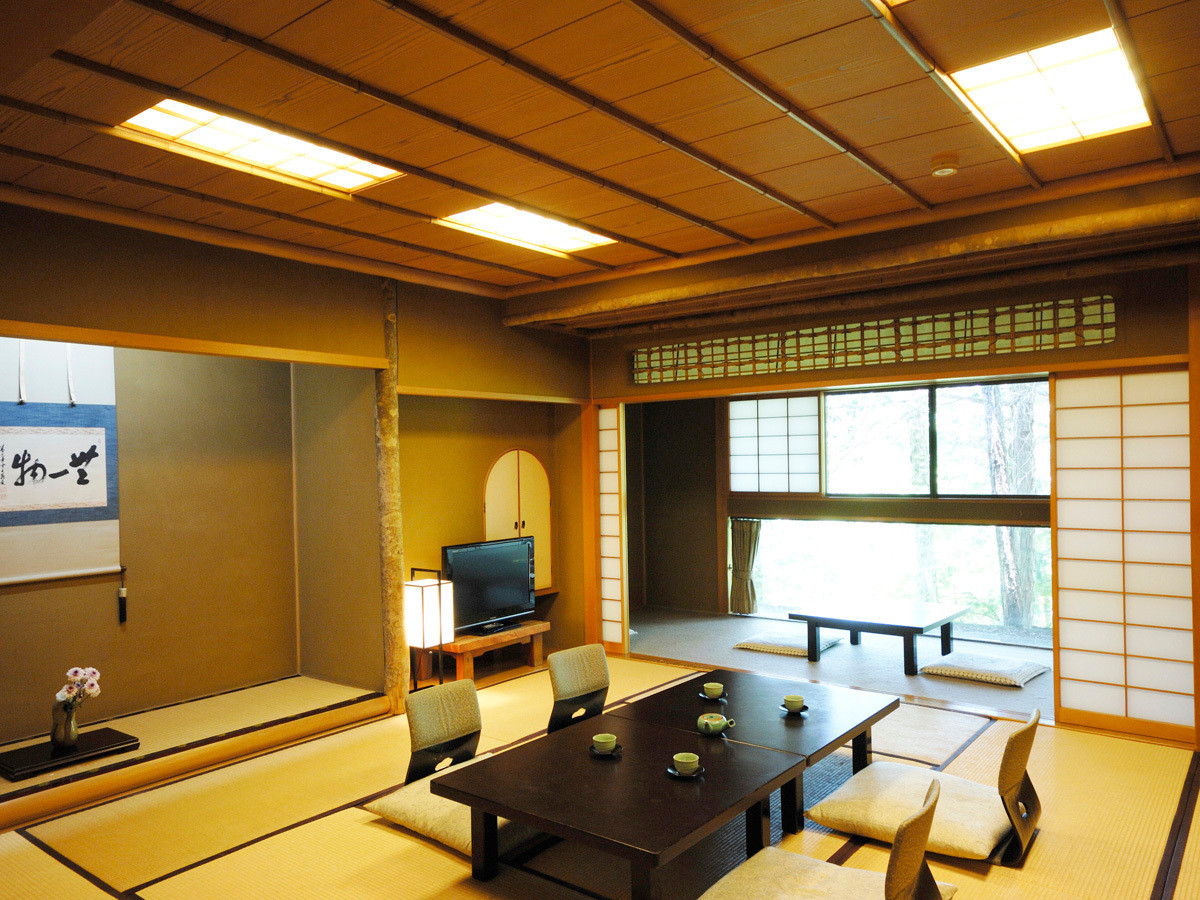 「割烹旅館 桃山」 内観 62613280 お座敷でのお食事をお楽しみください