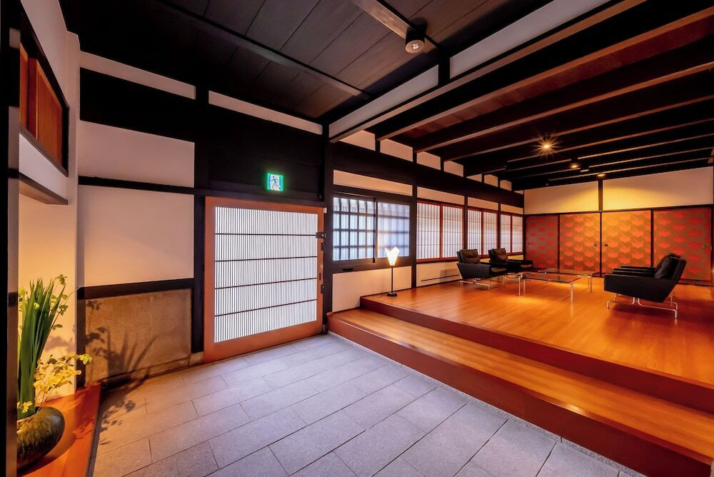 内部エントランス