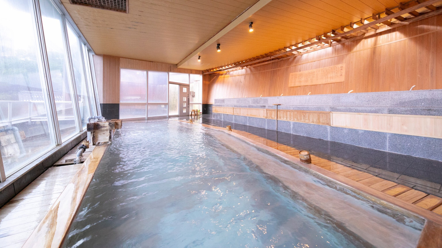 Konoyu large communal bath