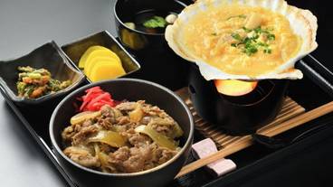 食事・飲み物 / 5