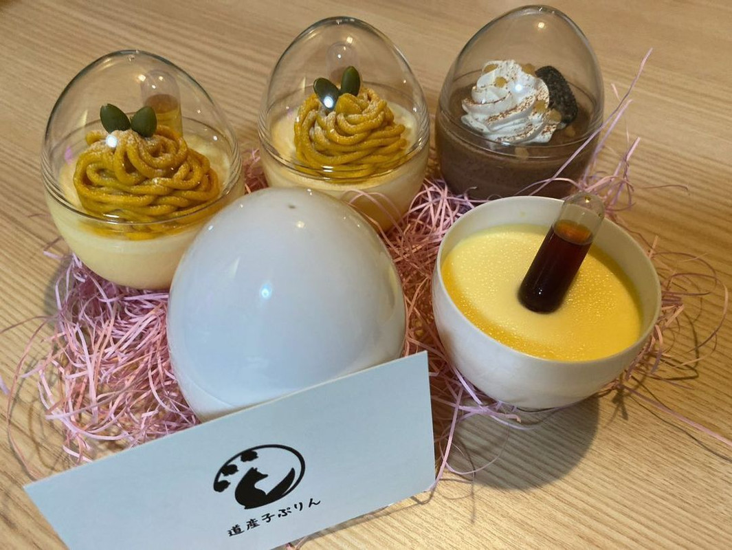 登別生まれの「道産子ぷりん」は、シンプルな材料と手作りにこだわったやさしい味わい。たまご型のケースが可愛く写真映えも◎ / 1