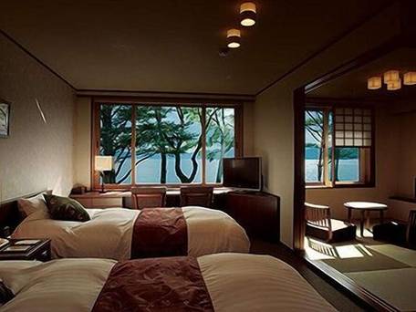 支笏湖温泉 レイクサイドヴィラ翠明閣 / 2