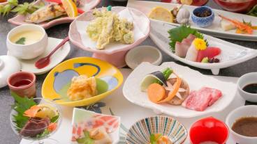 食事・飲み物 / 8