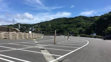 駐車場 / 32