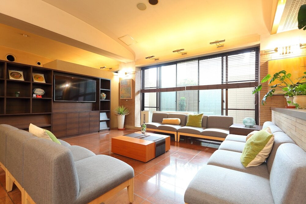 ロビーラウンジ