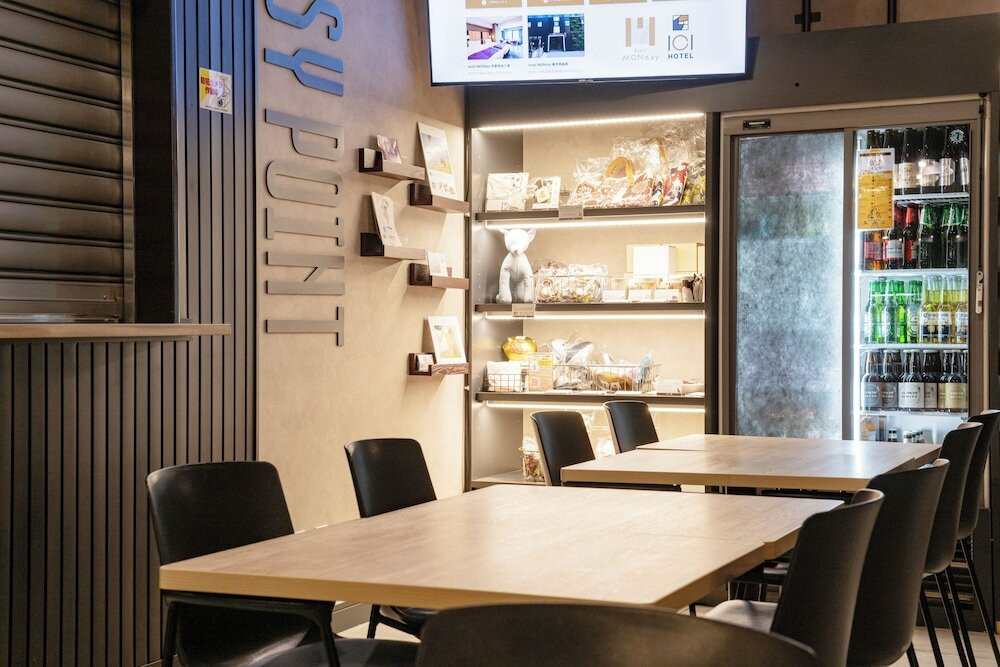 ロビーラウンジ