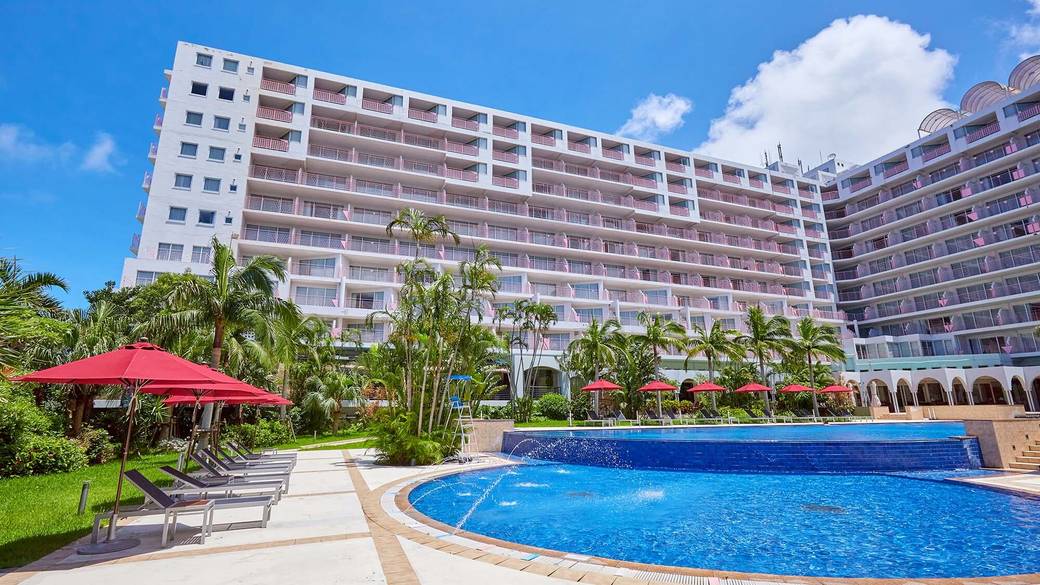 ガーデンプール　4～10月まで / 2