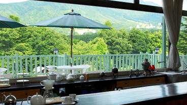 ロビーラウンジ / 5