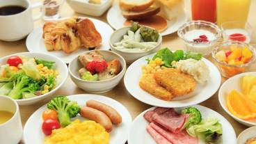 朝食ビュッフェ / 4