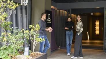 内部エントランス / 3