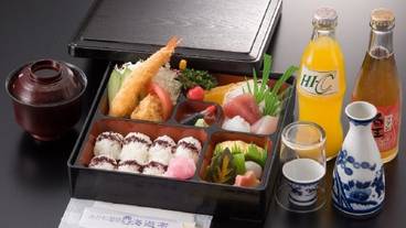 食事・飲み物 / 8